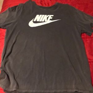 Men’s Nike Tee